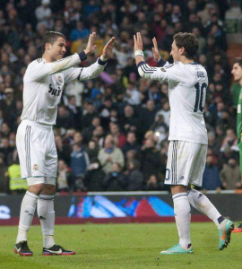 Ozil Ronaldo