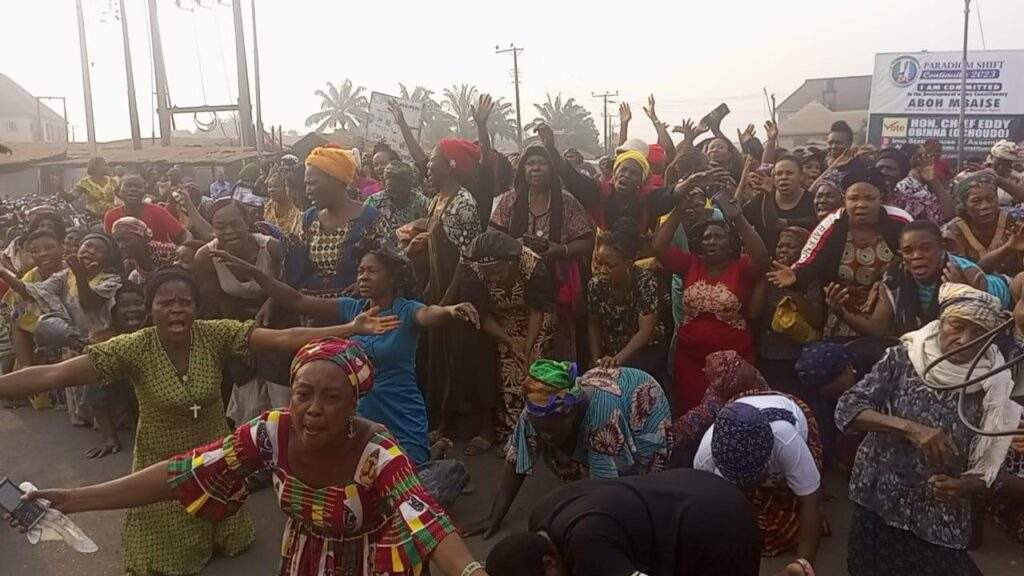 11333 imo women protest monarchs continued detention over alleged esn sponsorship