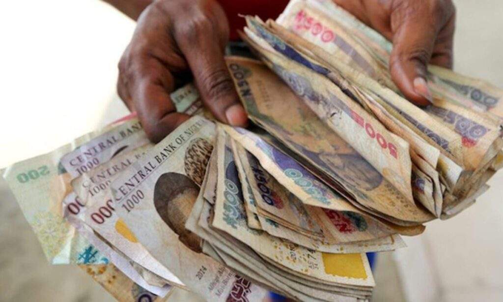 11413 locals reject old naira as scarcity of new notes hits kaduna
