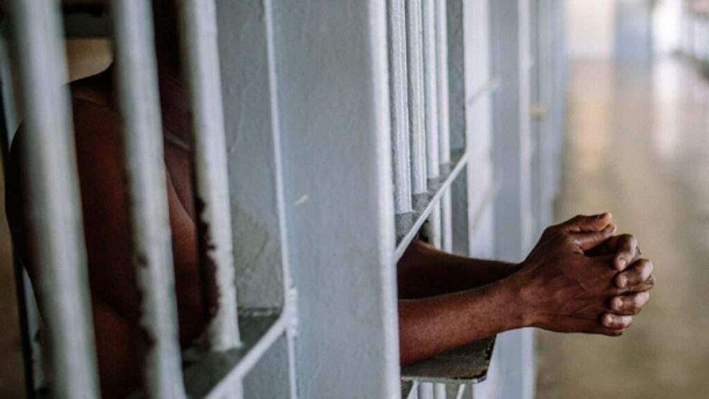 12132 prison