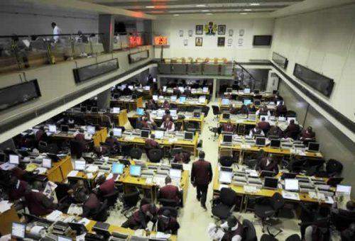 12942 Trading floor NSE e1478017543583