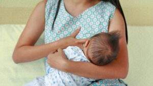 13090 breastfeed your babies to prevent constant visits to hospitals experts tell women