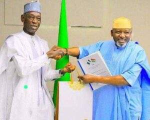 13094 nigeria niger republic rail project critical to both countries says fg