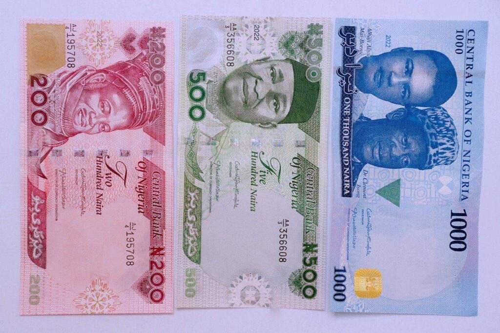 13276 confusion as new naira note shortage takes toll on nigerians