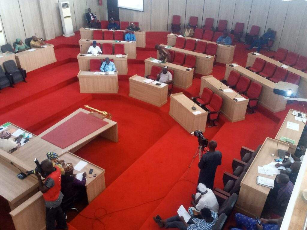 14397 breaking kogi assembly recalls four suspended members