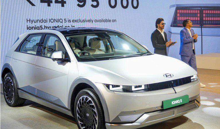 5193 hyundai launches all electric suv in india