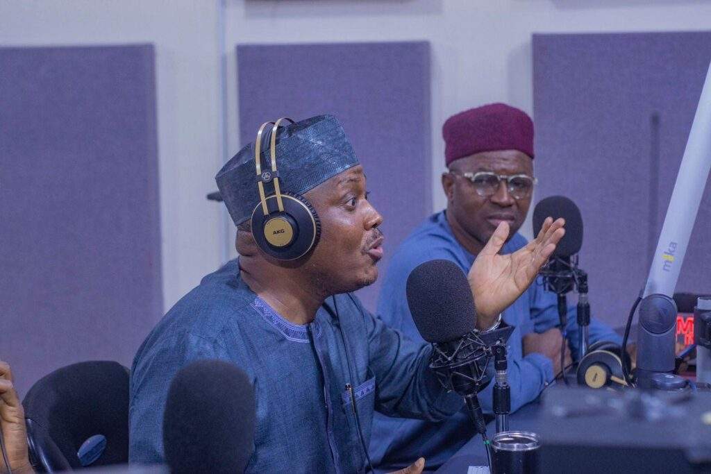 5881 paying salary obligation to workers not achievement lawal to kwara govt