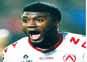 6011 west ham begin negotiations for moffi