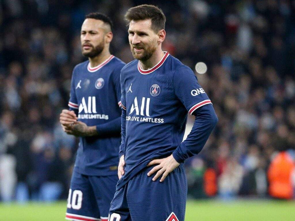 6354 psg hes taken everything from neymar riolo slams messi for taking all freekicks