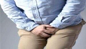 6727 claims delaying urination causes kidney disease false experts say