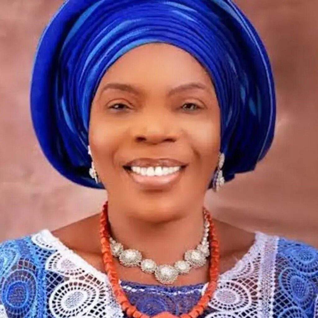 8508 ekiti dep gov afuye supports boarding system in schools