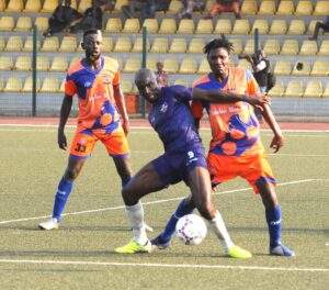 8774 npfl enyimba akwa united set aba on fire
