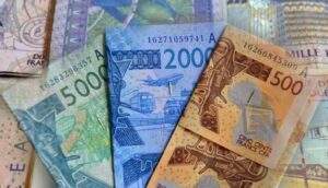 14885 Francs CFA