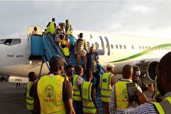 15936 nema receives 1003 nigerian returnees from niger republic libya