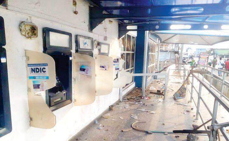 16909 One of the banks attacked by customers