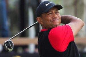 17709 Tiger Woods1
