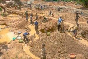 18741 mining miners e1475169468484