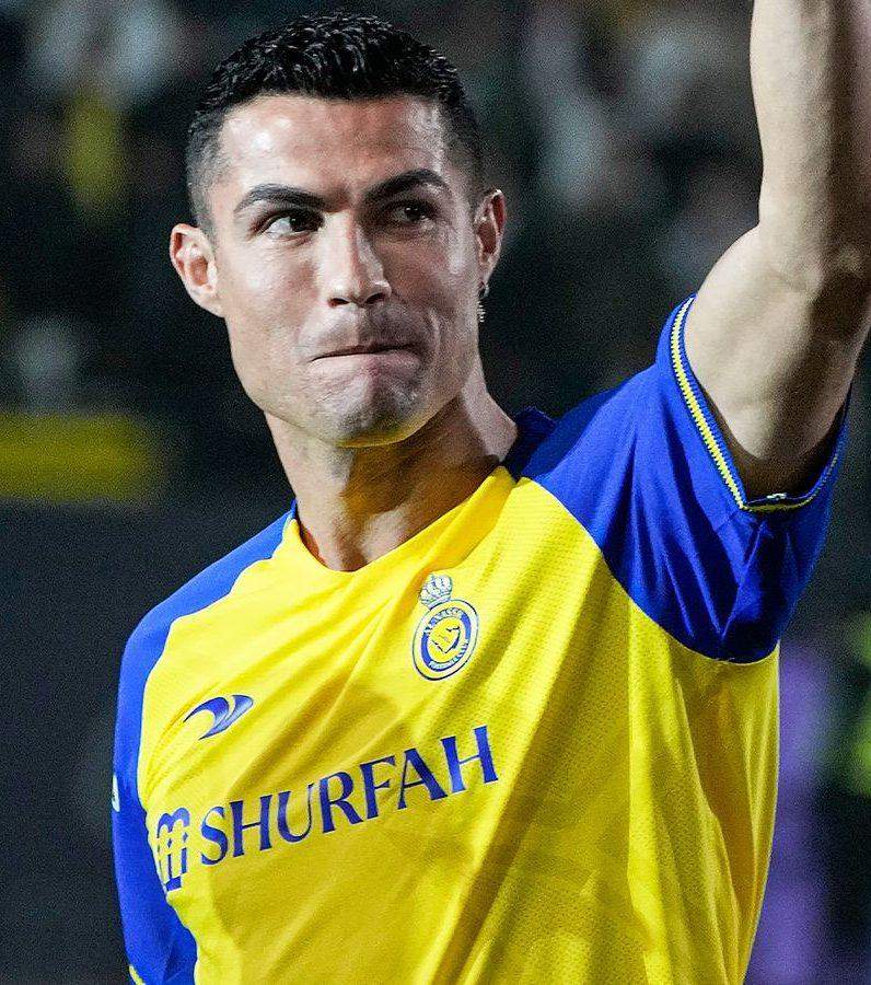 19417 skysports lionel messi cristiano ronaldo 6018613 e1675450369830
