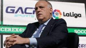 19789 laliga takes decision on punishing barcelona for paying referee e1 4m