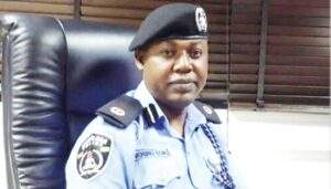 19829 IDOWU OWOHUNWA