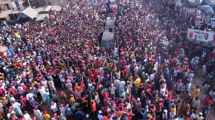 21330 photos mammoth crowd welcomes kwankwaso to kano