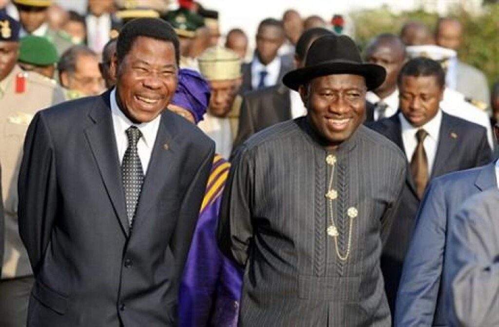 21405 mahama boni yayi other african leaders arrive in abuja