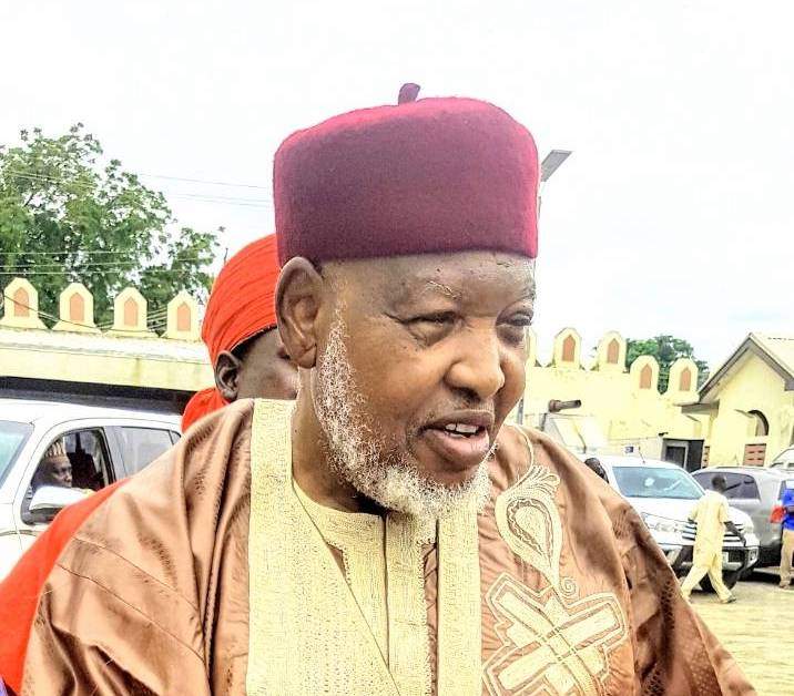 21622 niger governors uncle sani basket dumps apc few hours to general election