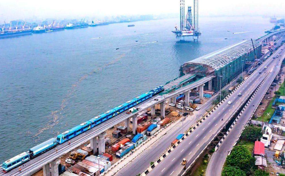 22949 lagos government refutes blue line rail fire in marina