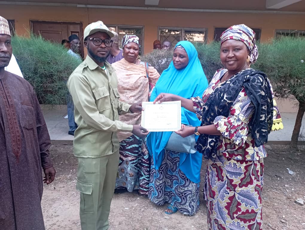 23660 organised labour endorses bauchi gov for second term