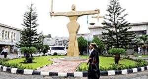 25211 federal high court begins easter vacation march 31