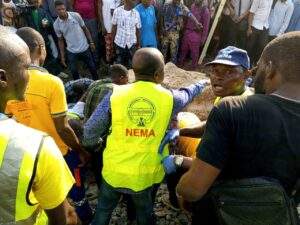 26688 sanwo olu sympathises with victims of lagos train crash