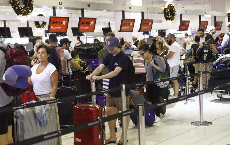 26788 australian regulator calls on airlines to cut domestic airfares
