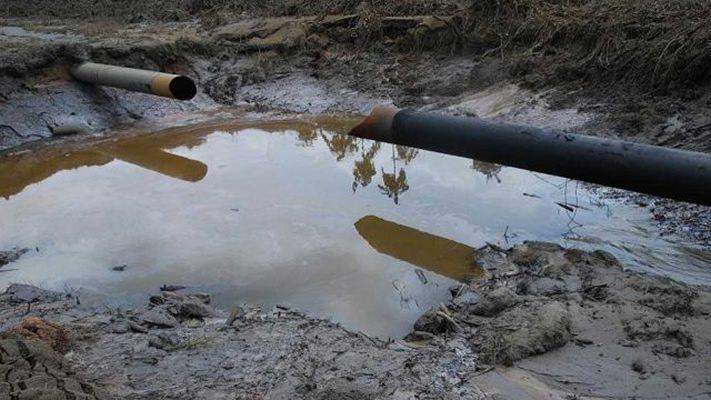 27324 navy arrests suspected pipeline vandal crude oil thieves in ndelta creeks