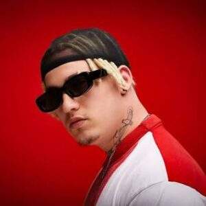 27995 just in south african artiste costa titch slumps dies on stage