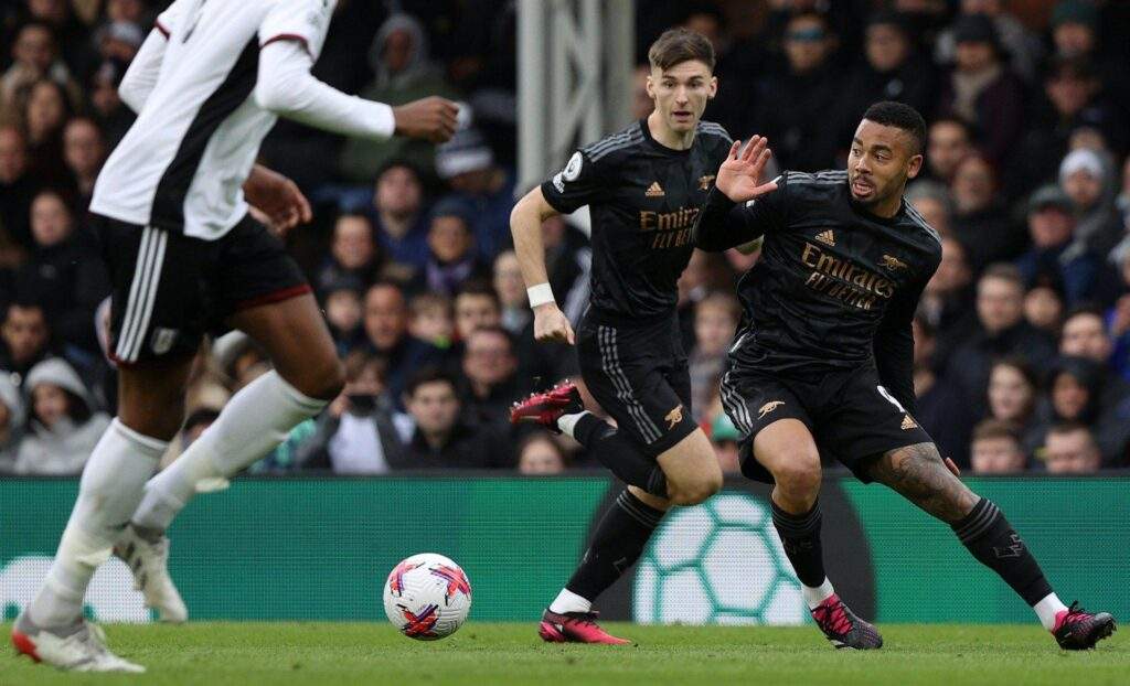 28295 arsenal beat fulham 3 0 go five points clear