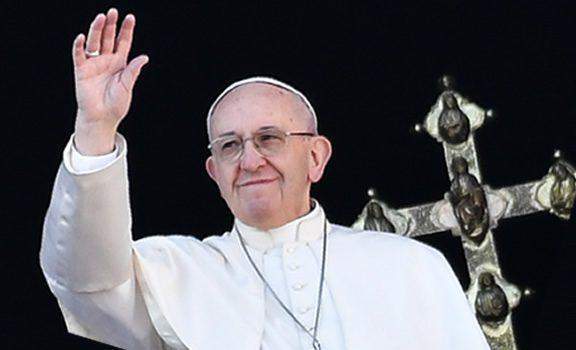 28729 pope marks 10 years with podcast diplomatic row