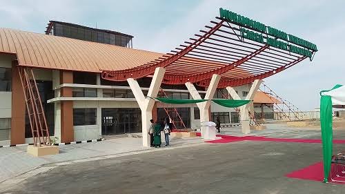 28804 fg takes over yobe cargo airport gov buni