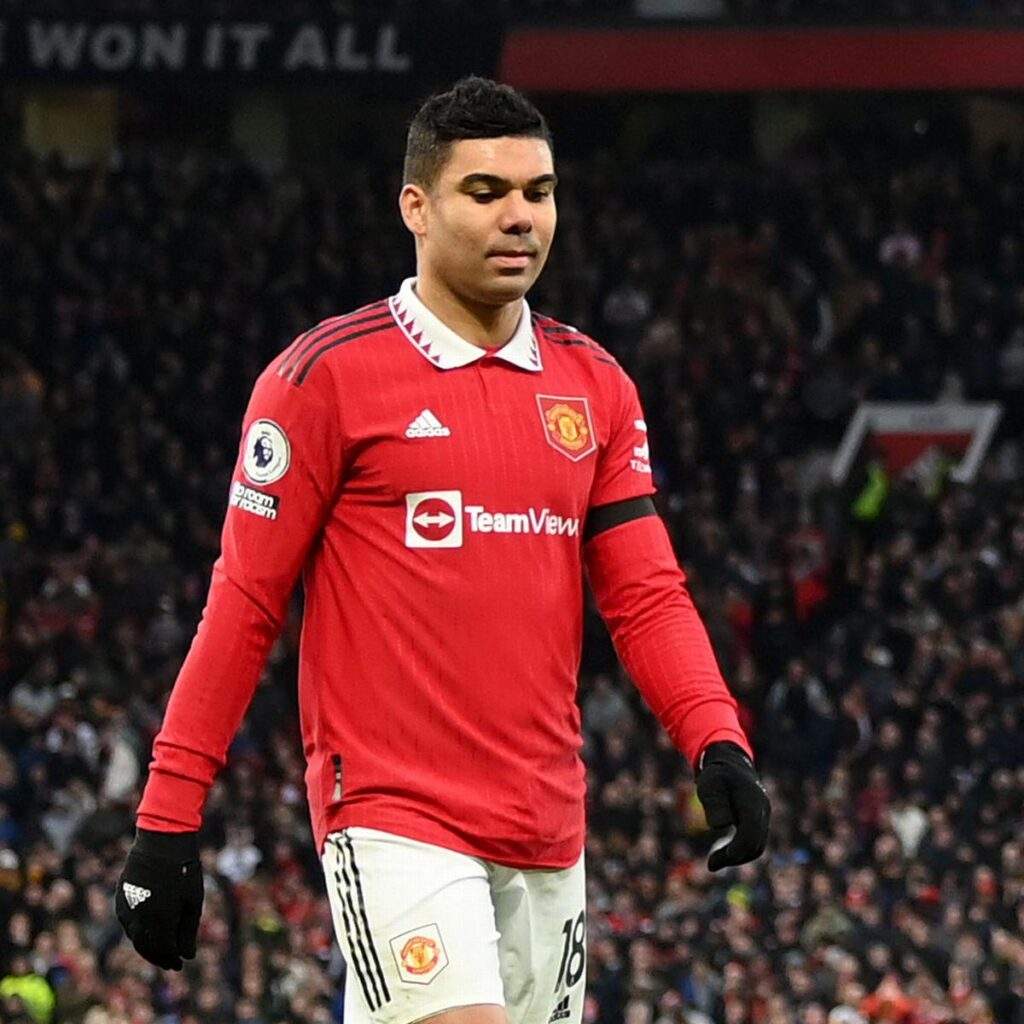 29019 ex epl referee gallagher explains why casemiro saw red against southampton
