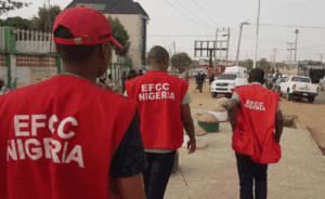 29670 efcc arrests 21 internet fraudsters in abuja