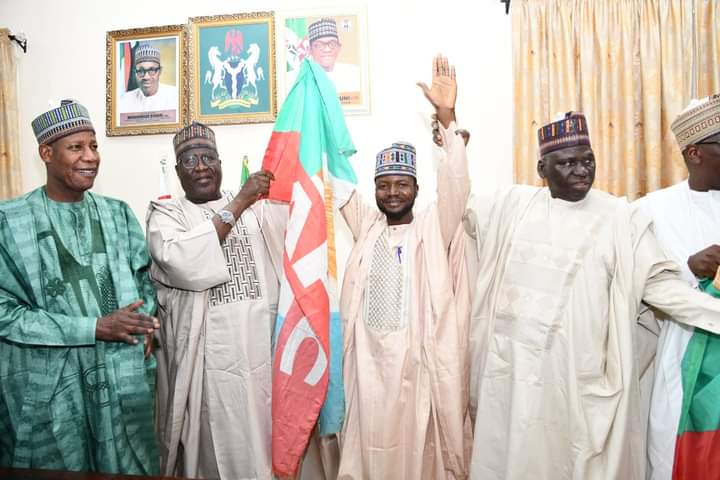 29851 again wave of defection hit nnpp pdp sdp in yobe