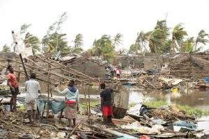 30867 zambia dispatches humanitarian aid to malawi