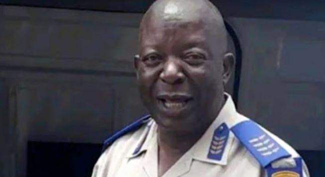 30875 policeman shot dead during s3x romp with lover in bush