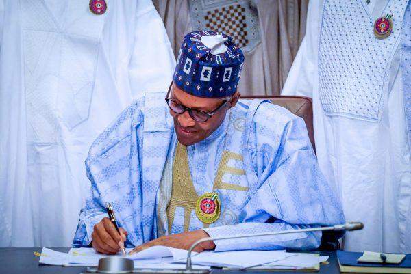 30903 buhari signs bill mandating president elect to appoint cabinet in 60 days