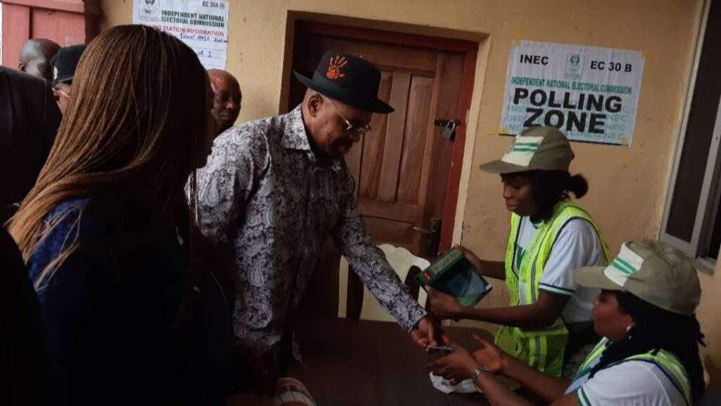 31210 guber election udom casts his vote warns against violence