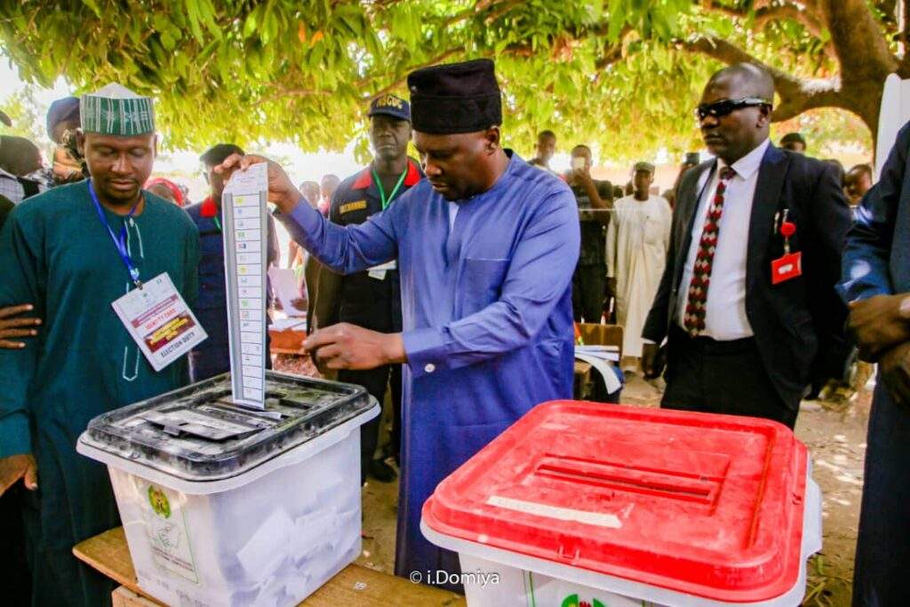 31336 prepare for loss gov fintiri taunts opponents in guber poll