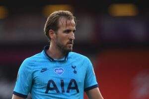 31412 epl southampton fightback stuns spurs leeds tame wolves