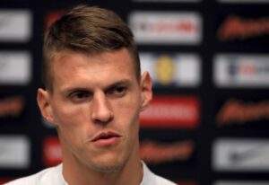 33855 epl martin skrtel rates liverpools chances of finishing in top four qualifying for champions league