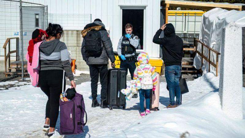 34794 us canada agree to turn back asylum seekers at border