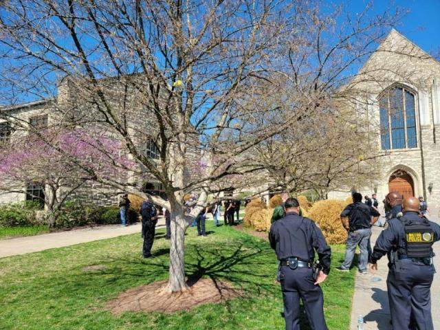 36140 female shooter kills pupils staff at us school