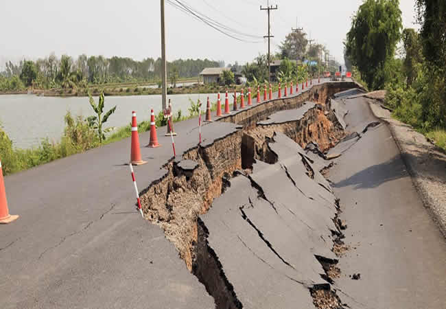 36428 magnitude 6 1 earthquake shakes northern japan